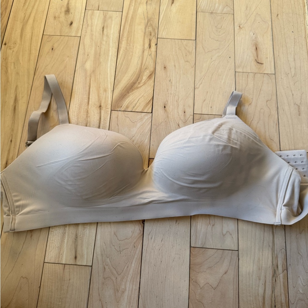 Soma Wireless Enbliss Light Nude Bra